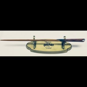 Universal Studios Wizarding World Fantastic Beasts Newt Scamander Noble Wand